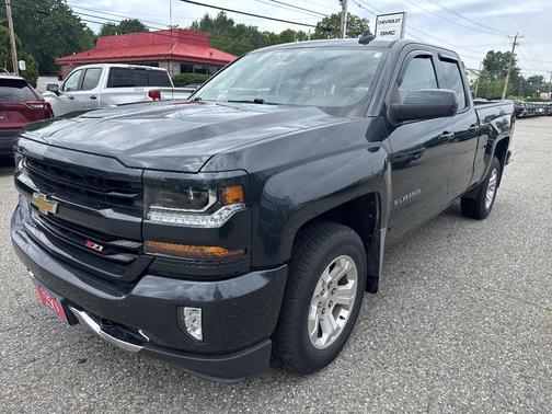 Gray 2018 Chevrolet Silverado 1500 LT