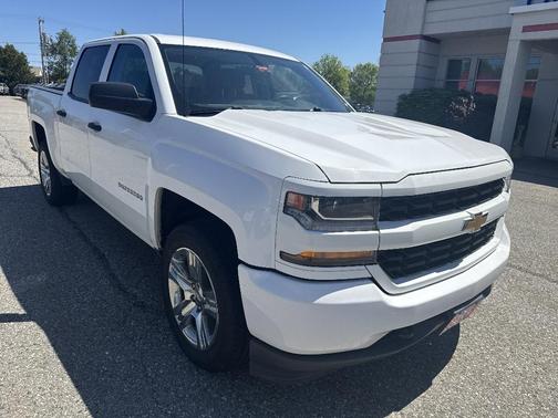 White 2018 Chevrolet Silverado 1500 Custom