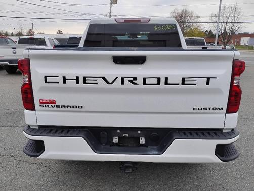 White 2023 Chevrolet Silverado 1500 Custom
