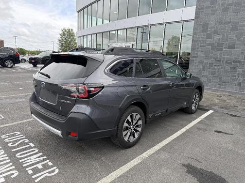 Magnetite Gray Metallic 2024 Subaru Outback Limited