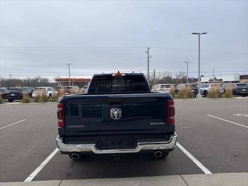 2024 RAM 1500 Big Horn Crew Cab 4x4 64' Box