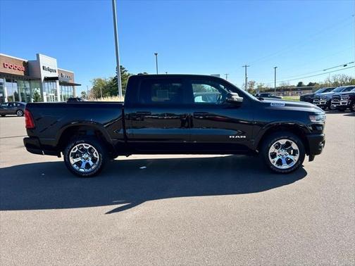 2025 RAM 1500 Big Horn Crew Cab 4x4 57' Box