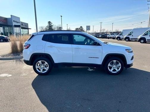 2024 Jeep Compass Latitude 4x4