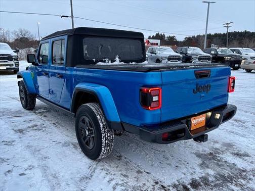 2022 Jeep Gladiator Sport S 4x4