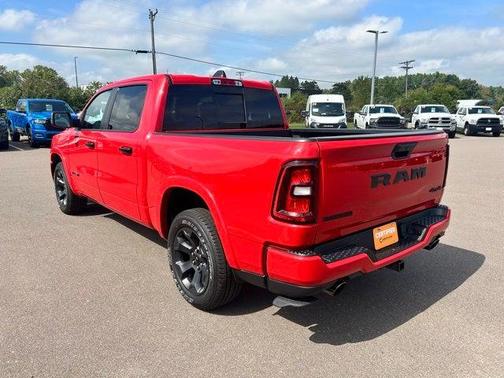 2025 RAM 1500 Big Horn Crew Cab 4x4 57' Box