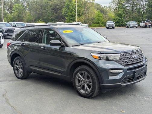 2024 Ford Explorer XLT