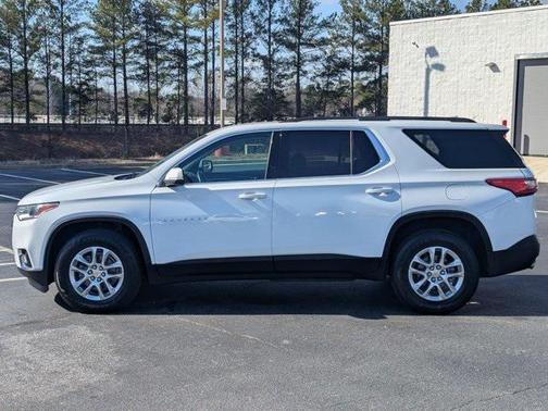 2021 Chevrolet Traverse LT Cloth