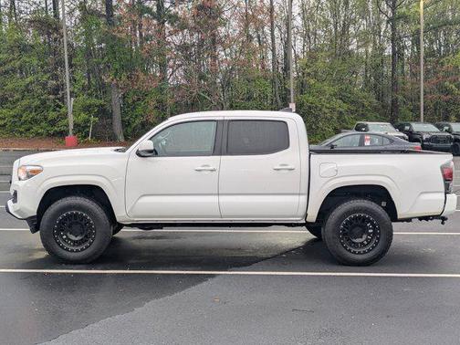 2022 Toyota Tacoma SR