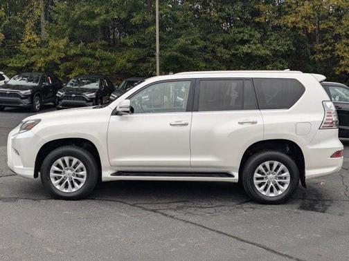 2023 Lexus GX 460 Premium