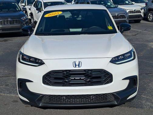 2025 Honda HR-V 2WD Sport