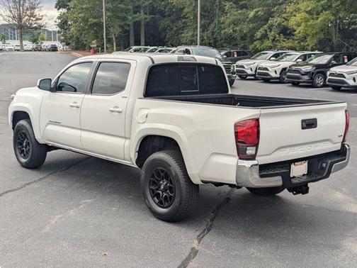 2022 Toyota Tacoma SR5