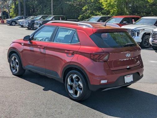 2024 Hyundai VENUE Limited