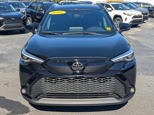 2025 Toyota Corolla Hybrid SE