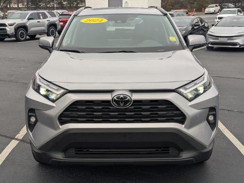 2024 Toyota RAV4 XLE Premium