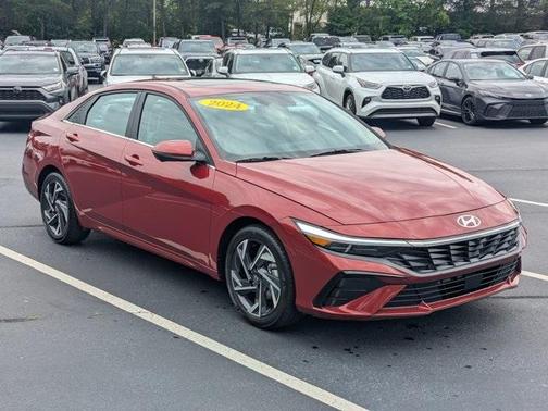 2024 Hyundai ELANTRA Limited
