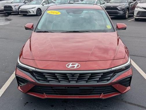 2024 Hyundai ELANTRA Limited