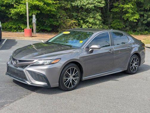 Predawn Gray Mica 2023 Toyota Camry SE