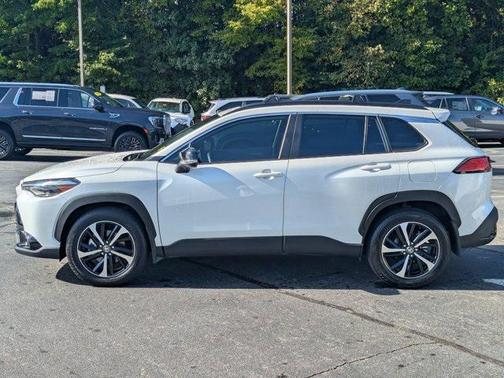 2025 Toyota Corolla Hybrid SE