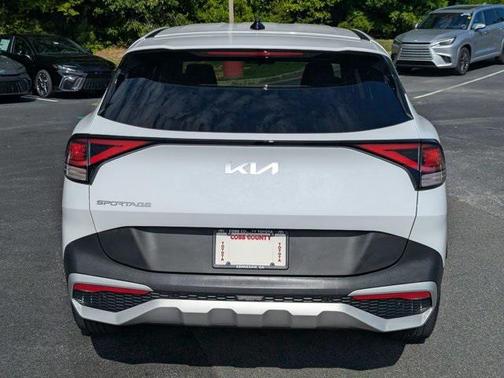 2025 Kia Sportage EX