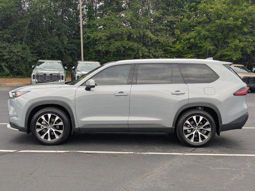 Cement 2026 Toyota Grand Highlander Hybrid Limited MAX