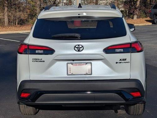 2025 Toyota Corolla Hybrid SE