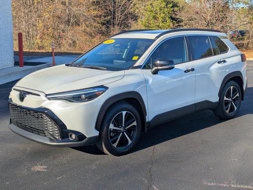 2025 Toyota Corolla Hybrid SE