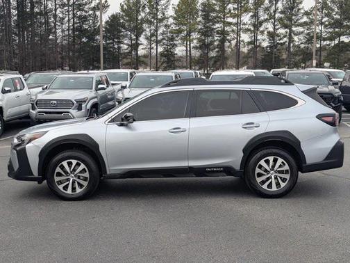 2023 Subaru Outback Premium