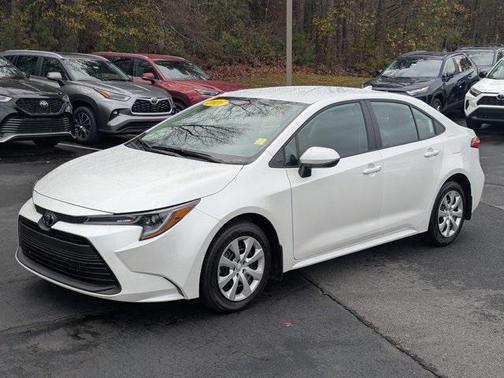 Wind Chill Pearl 2026 Toyota Corolla LE