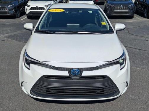 2024 Toyota Corolla Hybrid LE