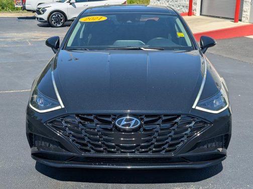Phantom Black 2021 Hyundai SONATA SEL