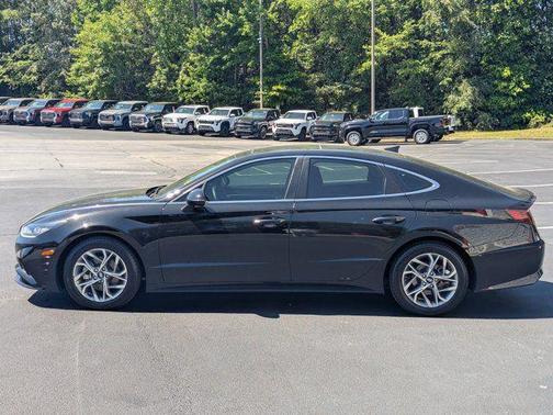 Phantom Black 2021 Hyundai SONATA SEL