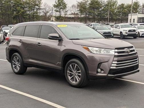 2019 Toyota Highlander XLE