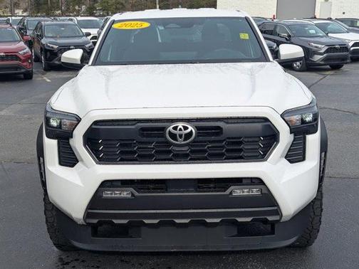 2025 Toyota Tacoma TRD Off Road