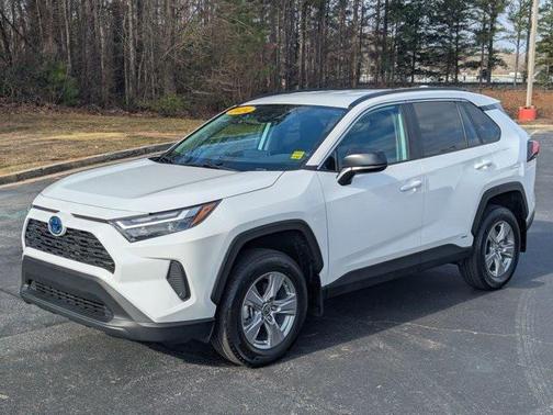 2024 Toyota RAV4 Hybrid SE