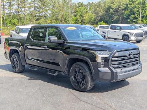 2022 Toyota Tundra SR5