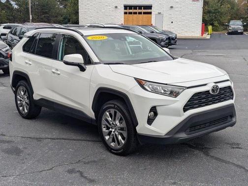2020 Toyota RAV4 XLE Premium