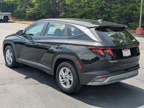 Phantom Black 2025 Hyundai TUCSON SE