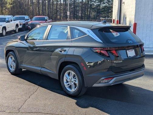 2025 Hyundai TUCSON SE