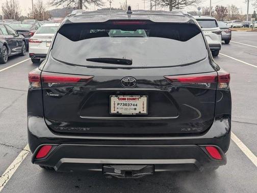 2026 Toyota Highlander XLE