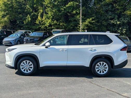 2025 Toyota Grand Highlander XLE