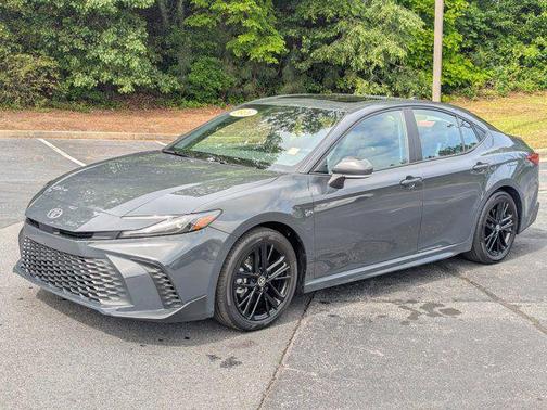Underground 2025 Toyota Camry SE