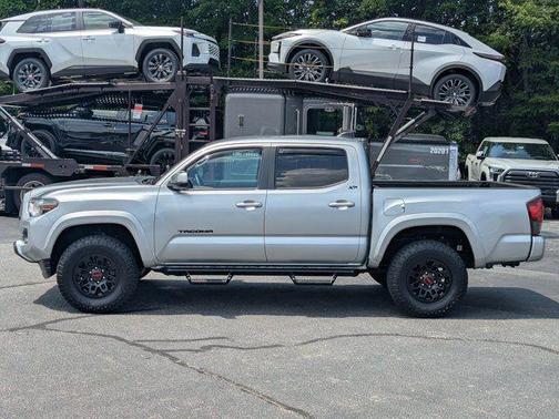 Celestial Silver Metallic 2022 Toyota Tacoma SR5