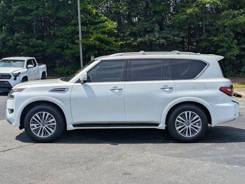 Aspen White Tricoat 2024 Nissan Armada SL 4WD