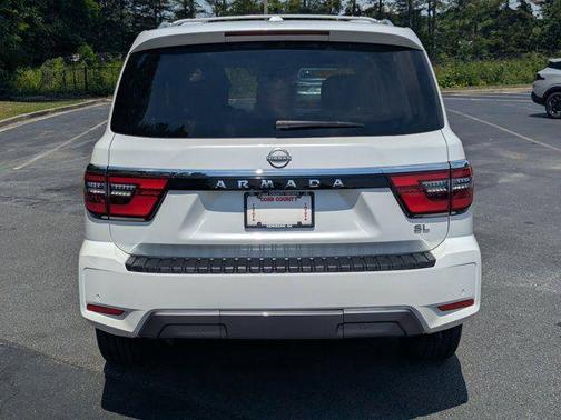 Aspen White Tricoat 2024 Nissan Armada SL 4WD