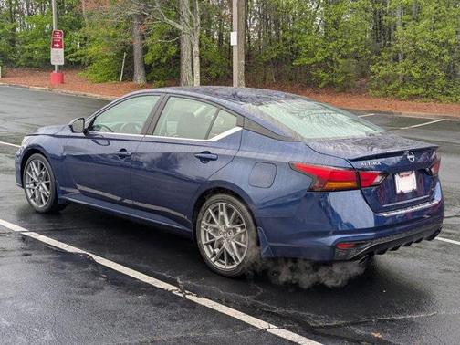 2023 Nissan Altima 2.0 SR