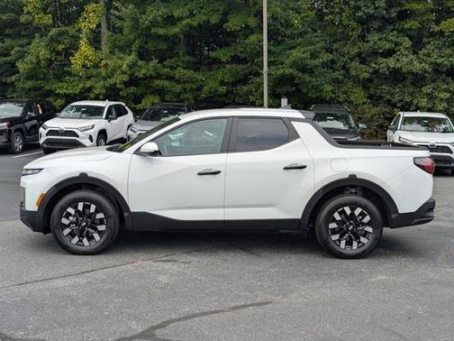 2025 Hyundai SANTA CRUZ SE