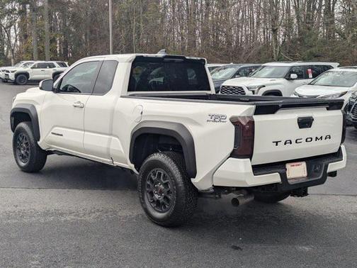 2024 Toyota Tacoma SR5
