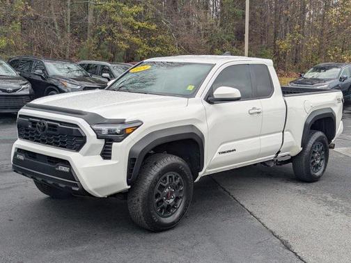 2024 Toyota Tacoma SR5