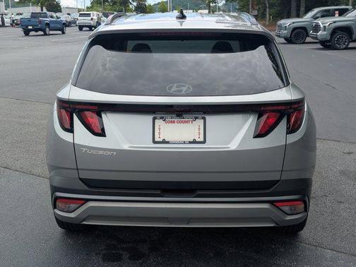 Shimmering Silver 2026 Hyundai TUCSON SEL