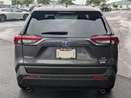 2024 Toyota RAV4 Hybrid LE